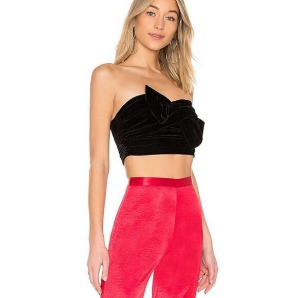 NWT‎ Lovers + Friends Twist Turn Velvet Crop Top in Black Size Large - Picture 3 of 9